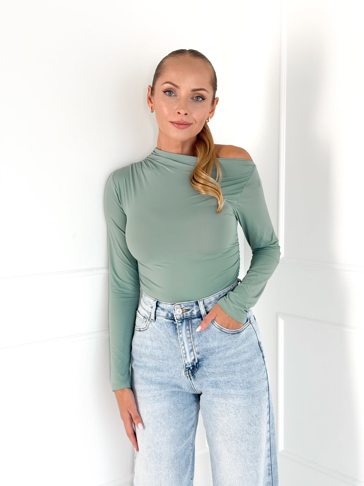 Moteriška palaidinė EMELINA Mėtinė