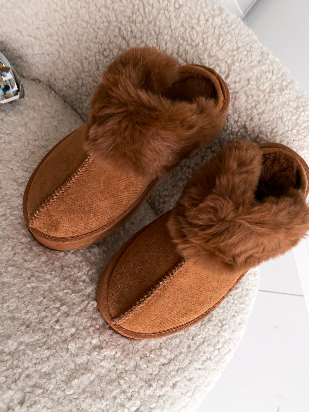 Moteriški UGG stiliaus batai su platforma JOHN Ruda
