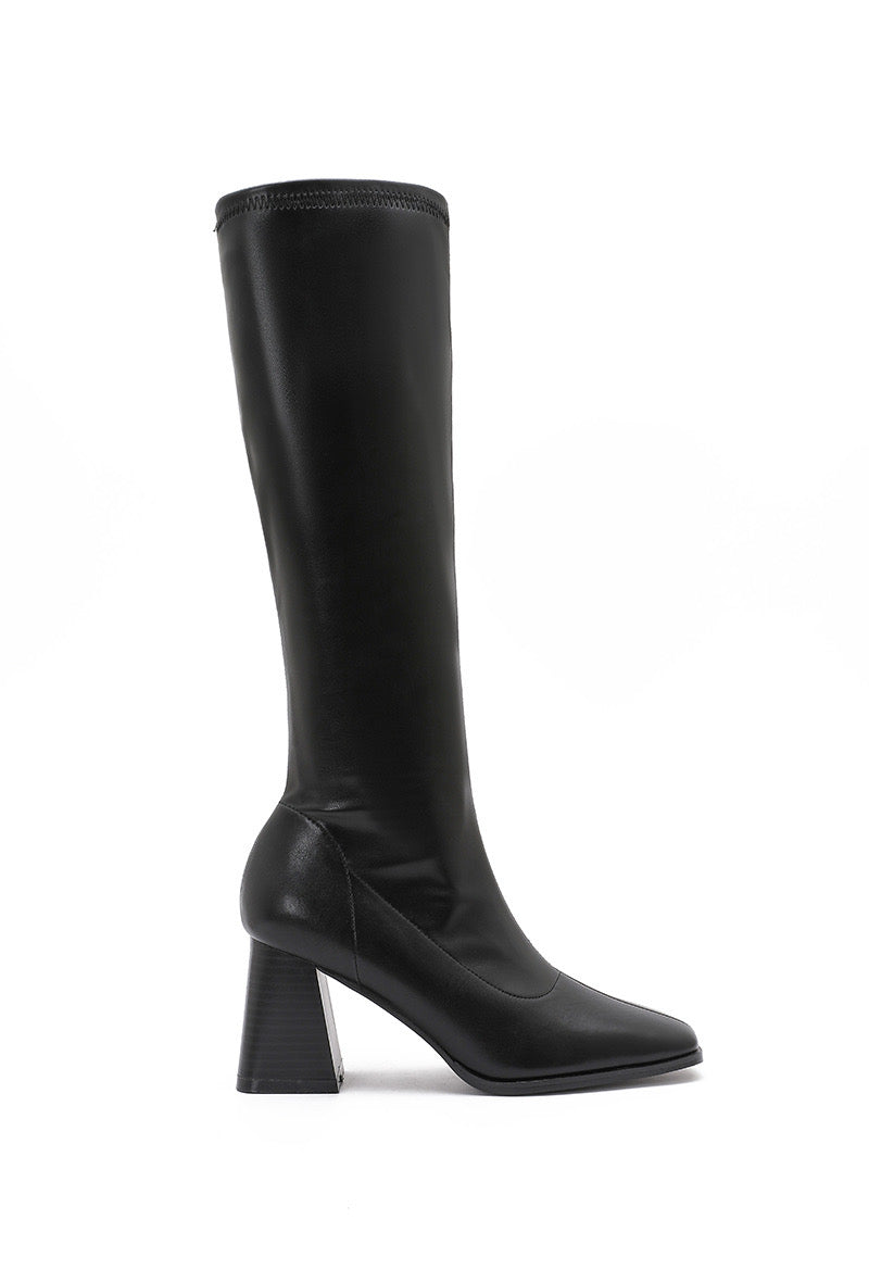 Moteriški dirbtinės odos ilgaauliai VALLEY Juoda