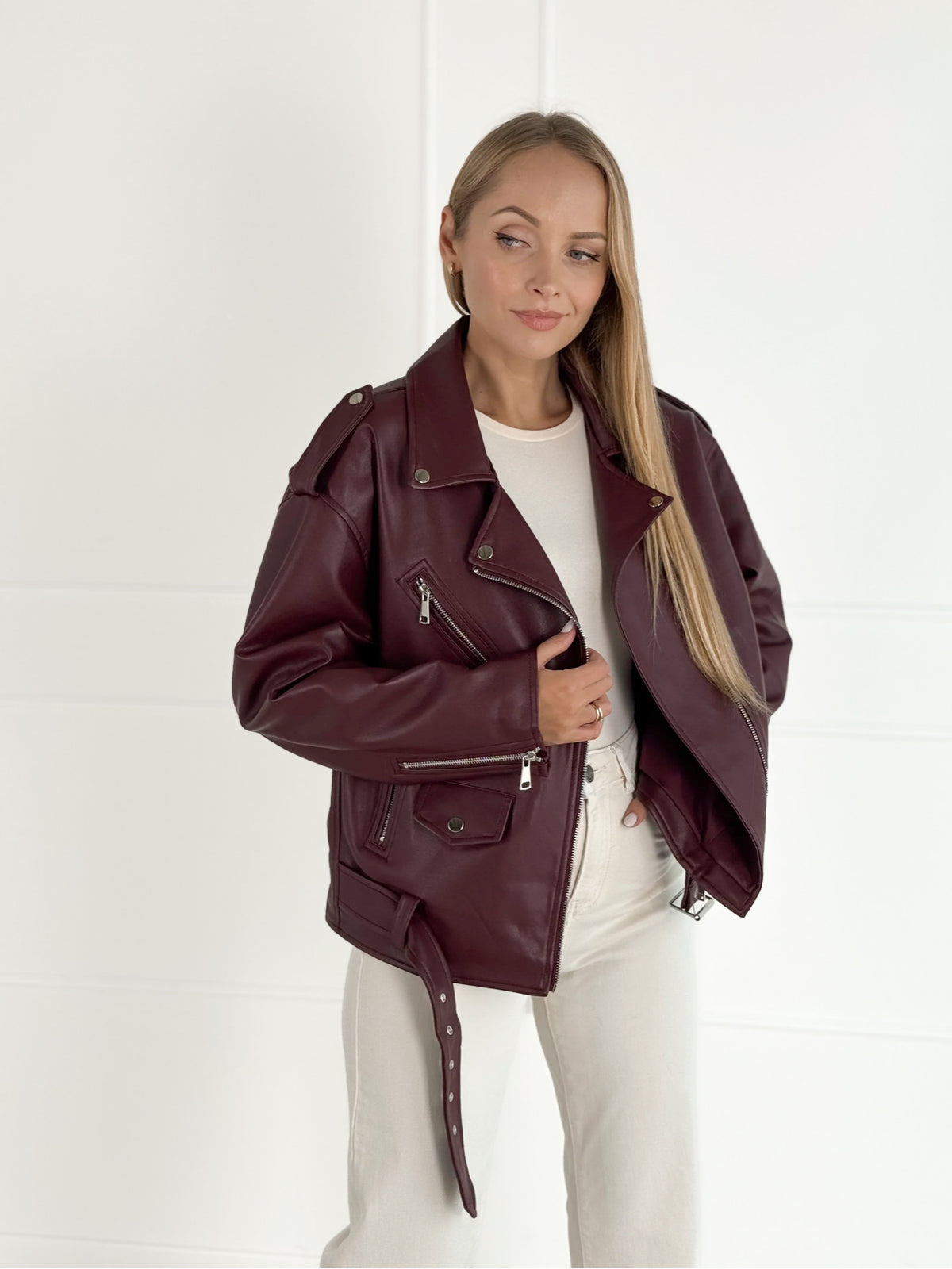 Moteriškas eko odos švarkas OLSON Bordo