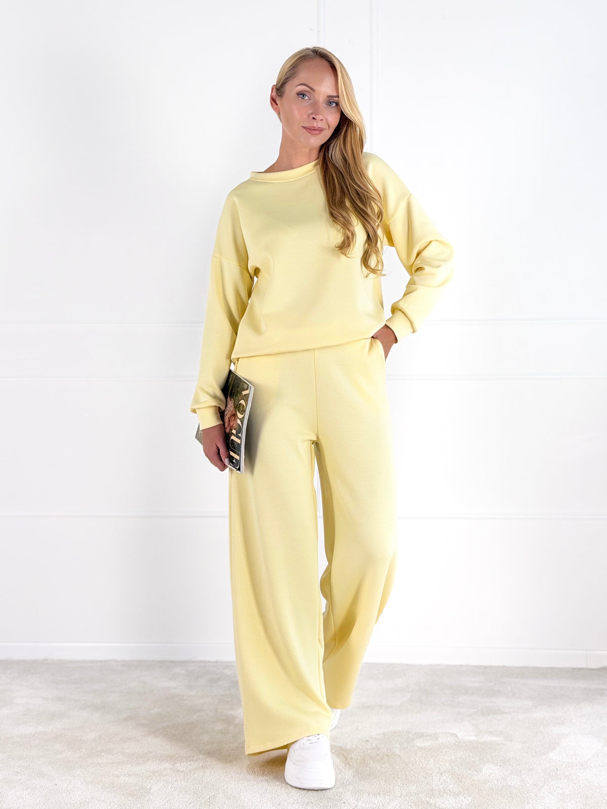 Moteriškas laisvalaikio kostiumėlis ELLIE Geltona