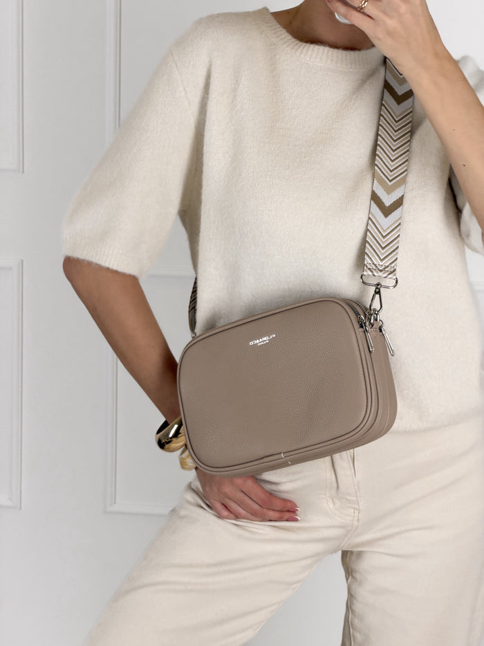 Moteriška dirbtinės odos rankinė THERON Kreminė