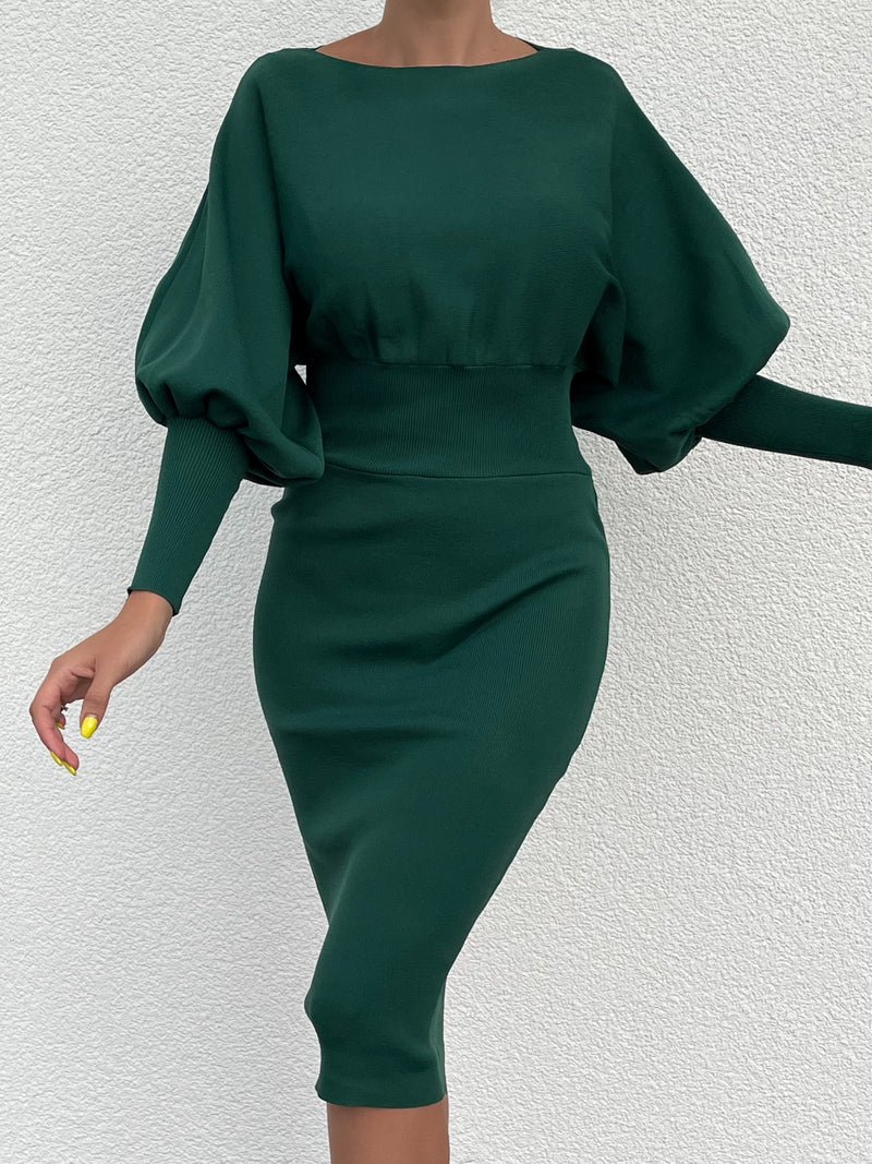 Moteriška megzta vidutinio ilgio suknelė PATRICIA Žalia
