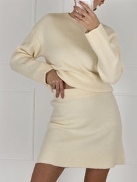 Moteriškas megztas dviejų dalių kostiumėlis su vilna EVANTHE Kreminė