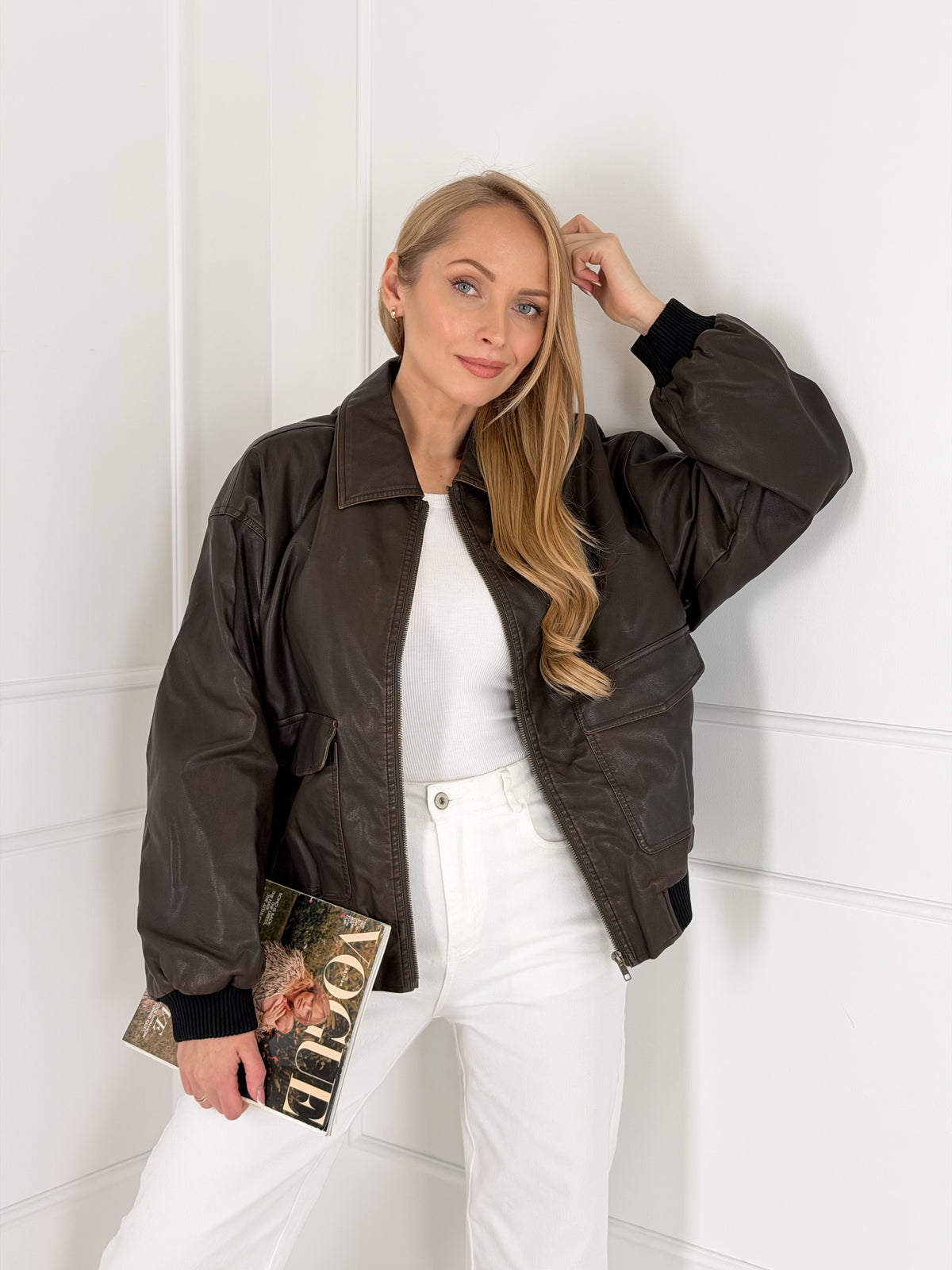 Moteriškas eko odos švarkas ASHTON Tamsiai ruda