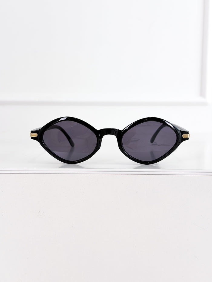 Moteriški saulės akiniai 112 Juoda