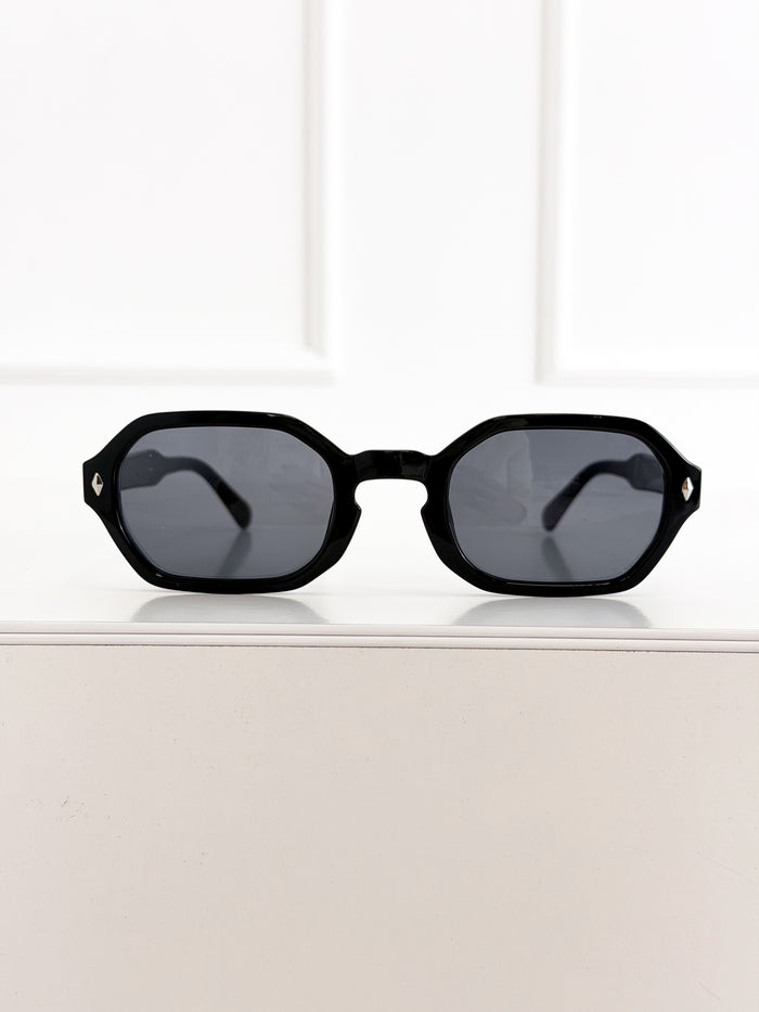 Moteriški saulės akiniai 111 Juoda