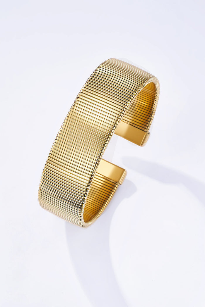 Moteriška aukso spalvos apyrankė DREW