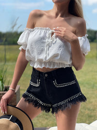 Šortai CARLA Juoda