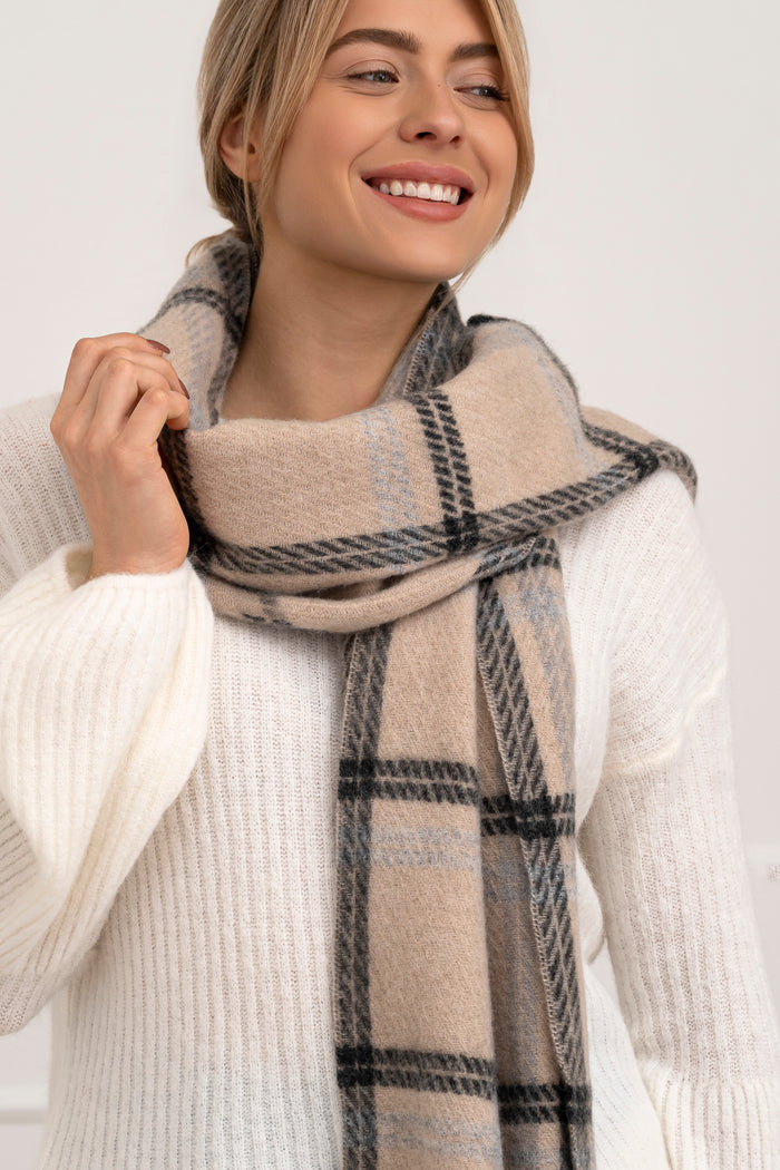 Moteriškas šiltas šalikas su vilna AMBER Kreminė