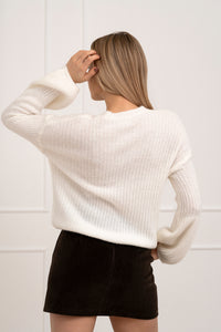 Moteriškas itališkas megztinis su baby alpakos vilna URSULA Balta