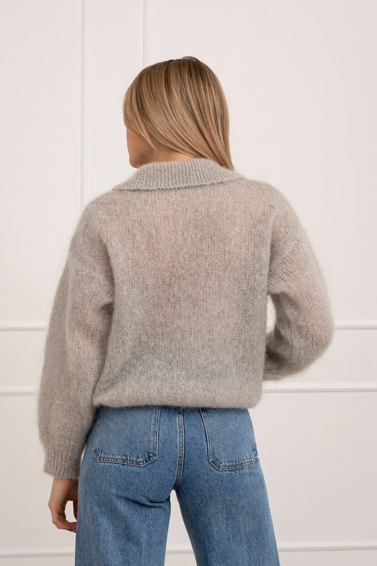 Moteriškas itališkas moheros vilnos megztinis RAYANA Pilka