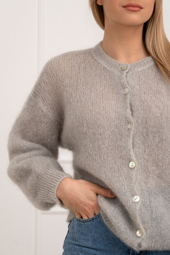 Moteriškas itališkas moheros vilnos megztinis EMELIN Pilka