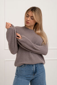 Moteriškas itališkas megztinis su baby alpakos vilna URSULA Kapučino