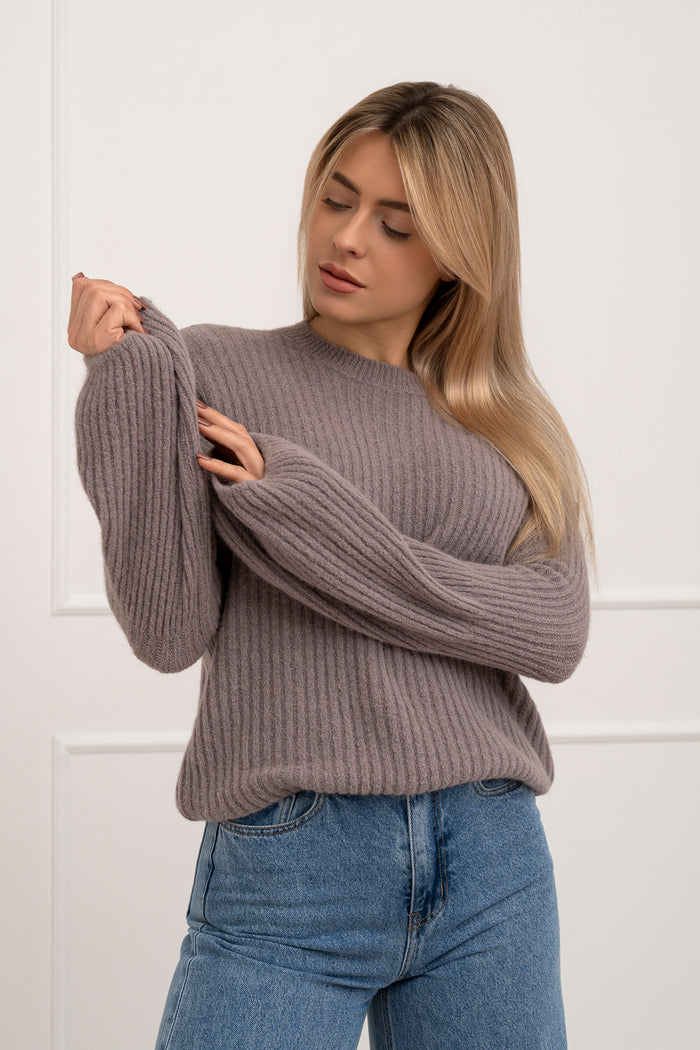 Moteriškas itališkas megztinis su baby alpakos vilna URSULA Kapučino