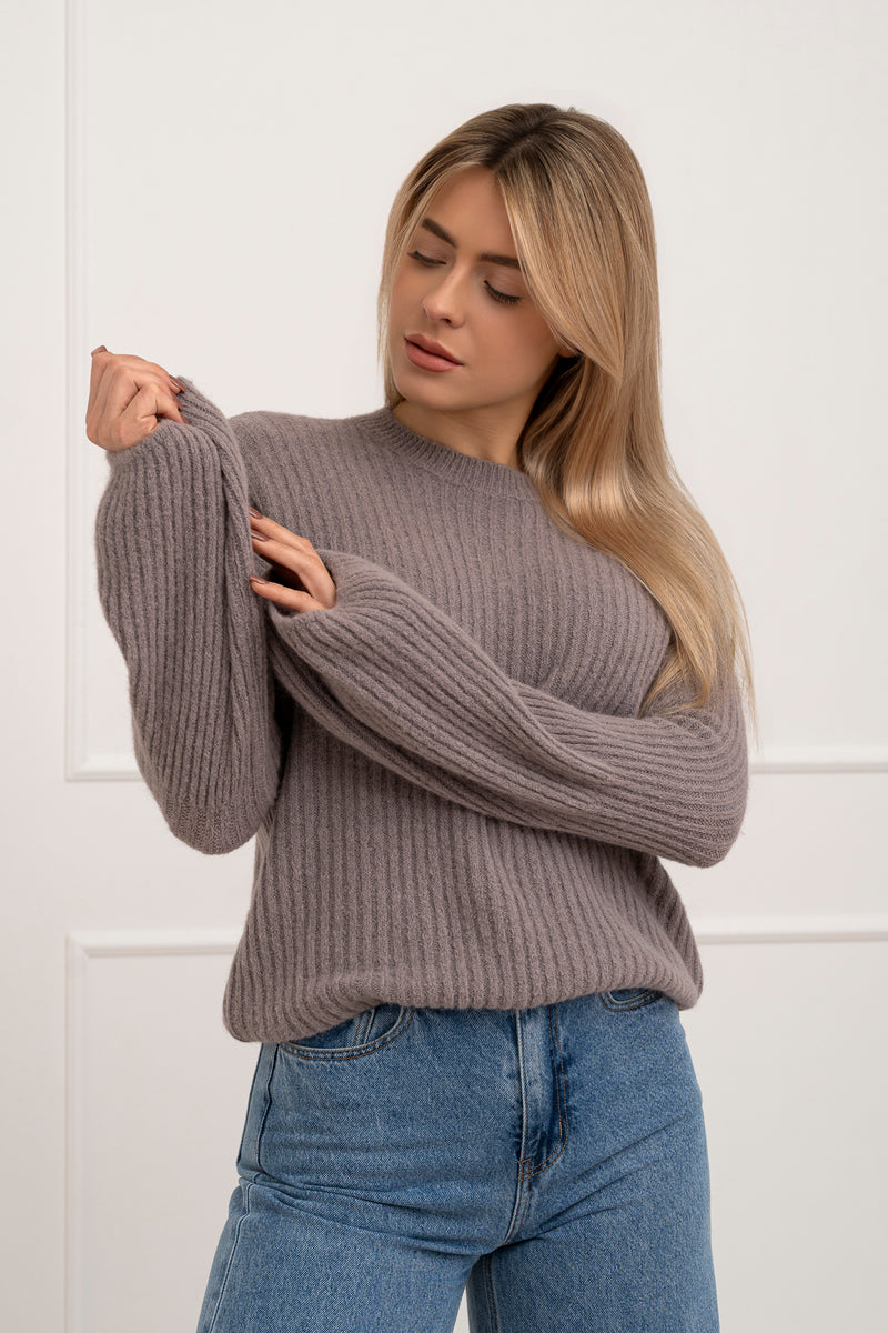 Moteriškas itališkas megztinis su baby alpakos vilna URSULA Kapučino