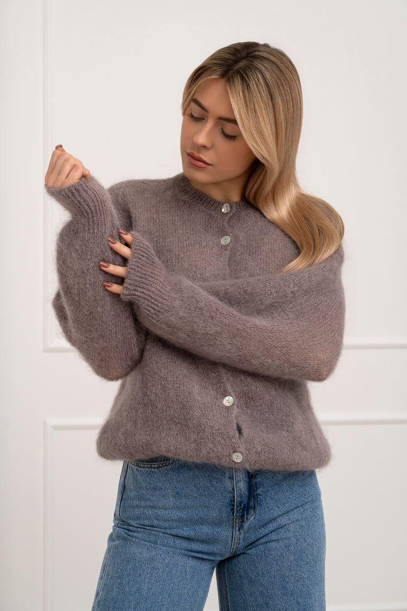 Moteriškas itališkas moheros vilnos megztinis EMELIN Kapučino