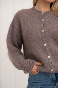 Moteriškas itališkas moheros vilnos megztinis EMELIN Kapučino