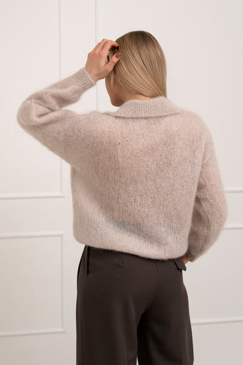 Moteriškas itališkas moheros vilnos megztinis RAYANA Kreminė