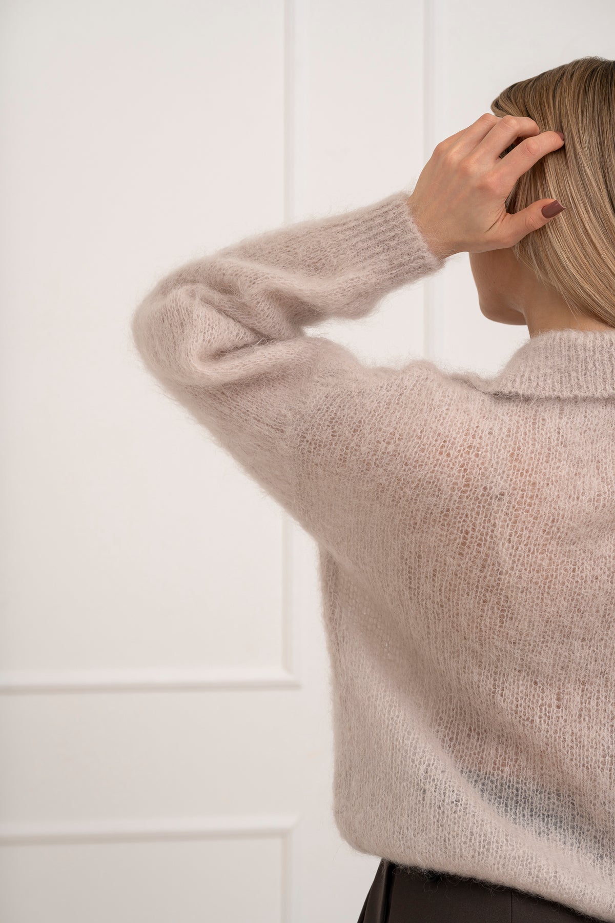 Moteriškas itališkas moheros vilnos megztinis RAYANA Kreminė