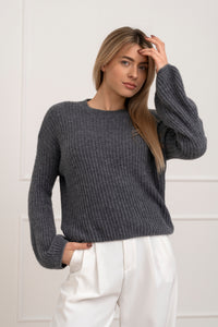 Moteriškas itališkas megztinis su baby alpakos vilna URSULA Tamsiai pilka