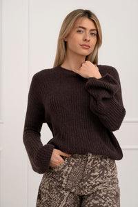 Moteriškas itališkas megztinis su baby alpakos vilna URSULA Tamsiai ruda