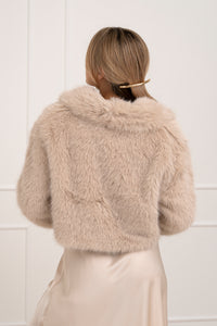 Moteriški trumpi kailiniai NAIRO Kreminė