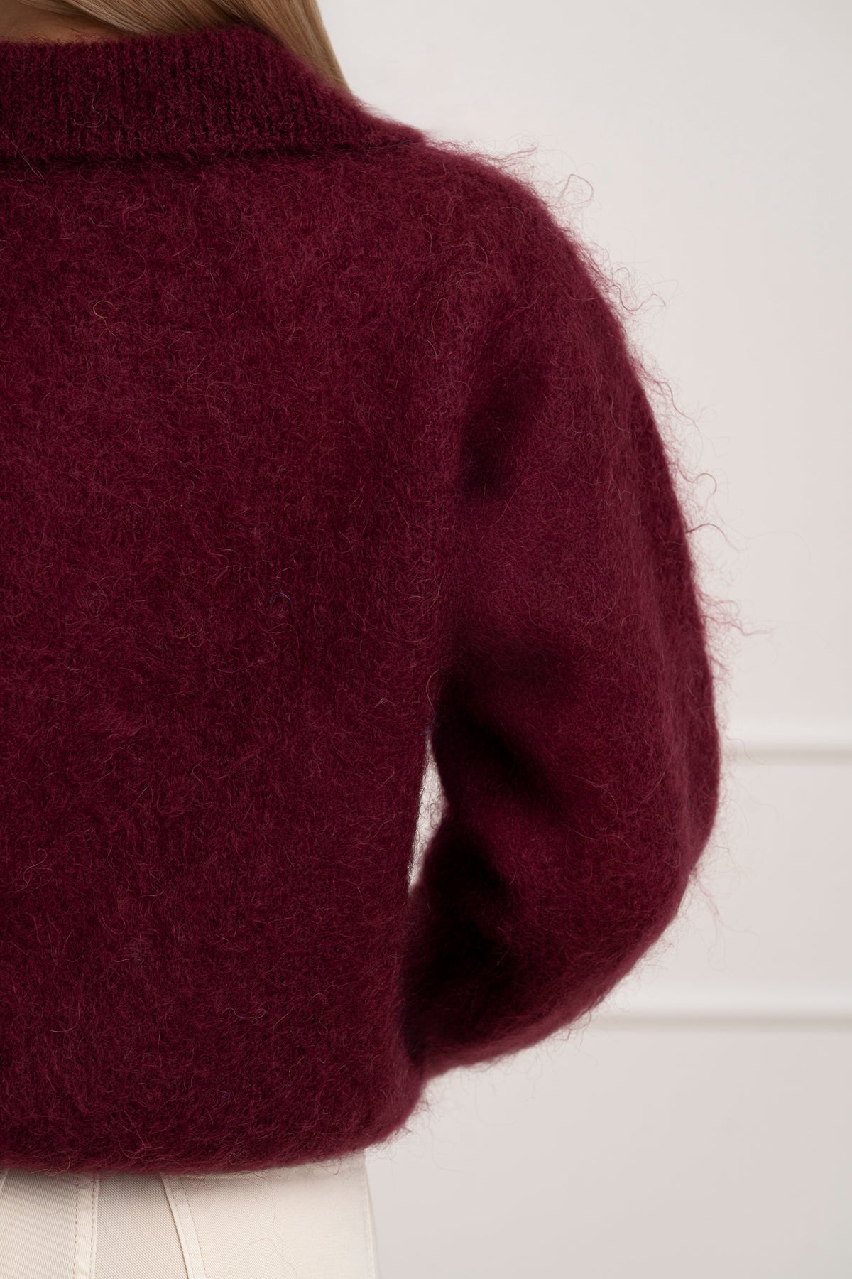 Moteriškas itališkas moheros vilnos megztinis RAYANA Bordo