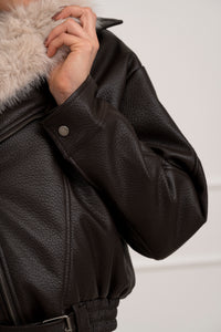 Moteriška eko odos striukė su kailiu RODGER Tamsiai ruda