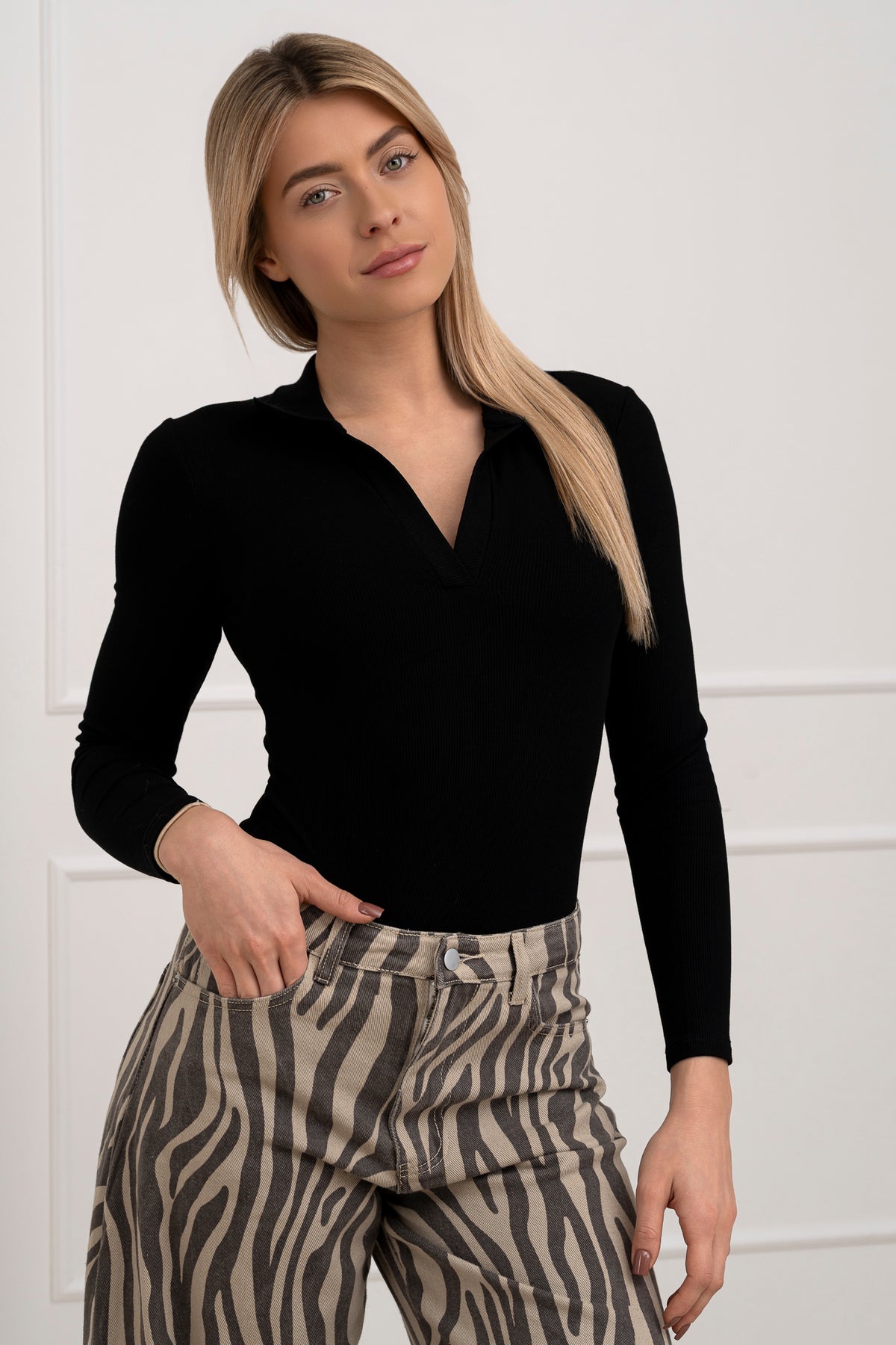 Moteriškas bodis HADES Juoda