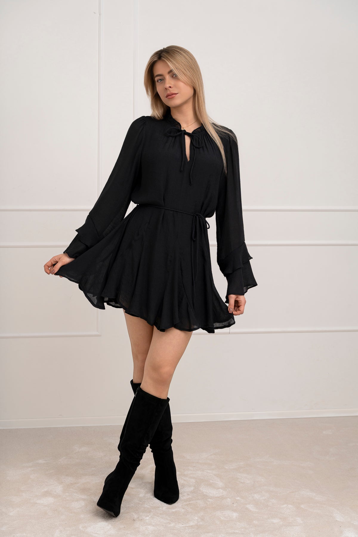 Moteriška suknelė MANUELE Juoda