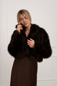 Moteriški trumpi kailiniai NAIRO Tamsiai ruda