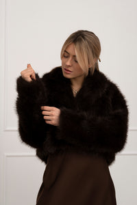 Moteriški trumpi kailiniai NAIRO Tamsiai ruda