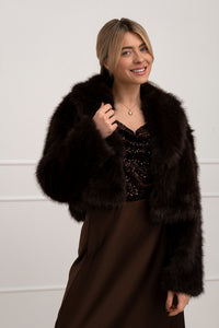 Moteriški trumpi kailiniai NAIRO Tamsiai ruda