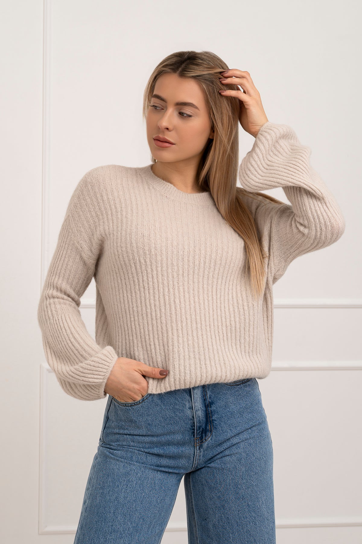 Moteriškas itališkas megztinis su baby alpakos vilna URSULA Kreminė