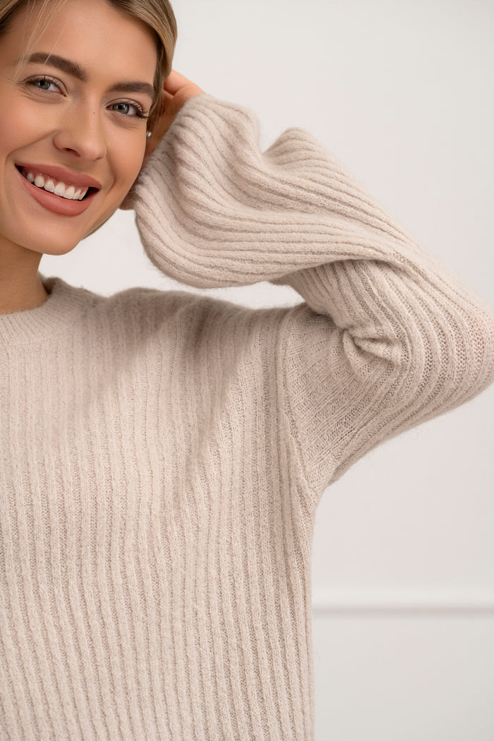 Moteriškas itališkas megztinis su baby alpakos vilna URSULA Kreminė